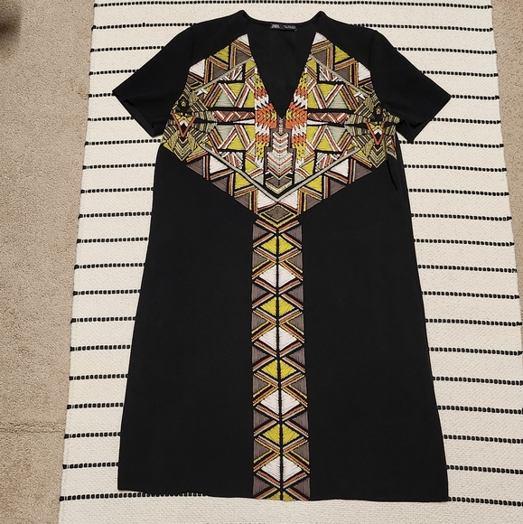 Zara Dress - Picture 1 of 3